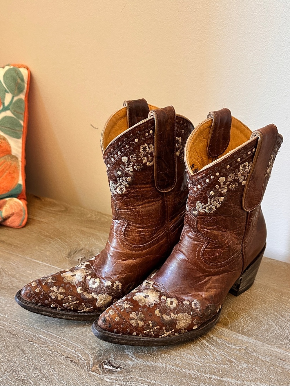 Old Gringo Brown Leather Floral Embroidered Western Booties